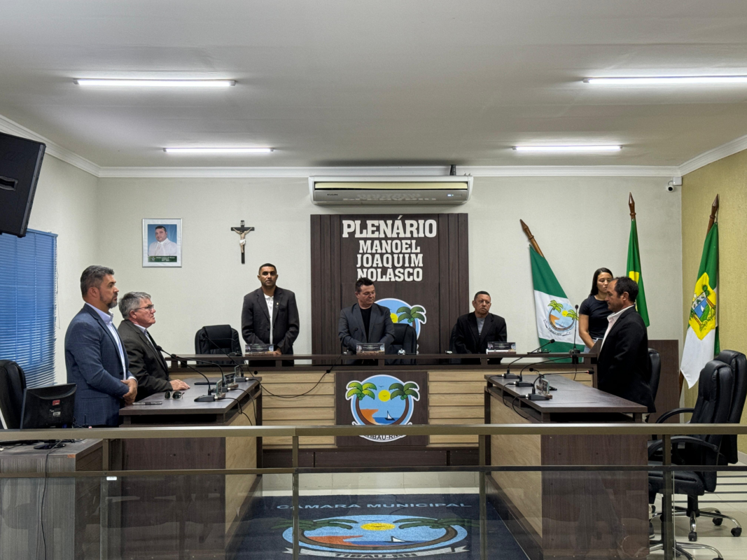 No momento, você está visualizando Vereadores aprovam em primeira votação projetos de lei que homenageiam Chico Cem e regulamentam organizações sociais